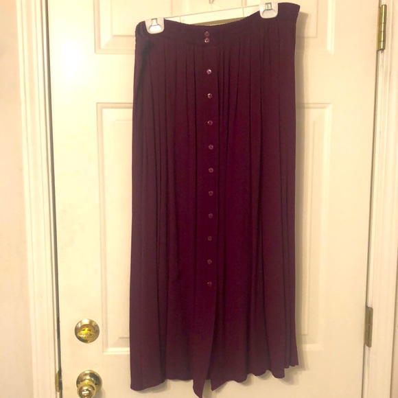Lane Bryant Dresses & Skirts - Lane Bryant Kathryn Deene wine colored skirt, size 18/20.